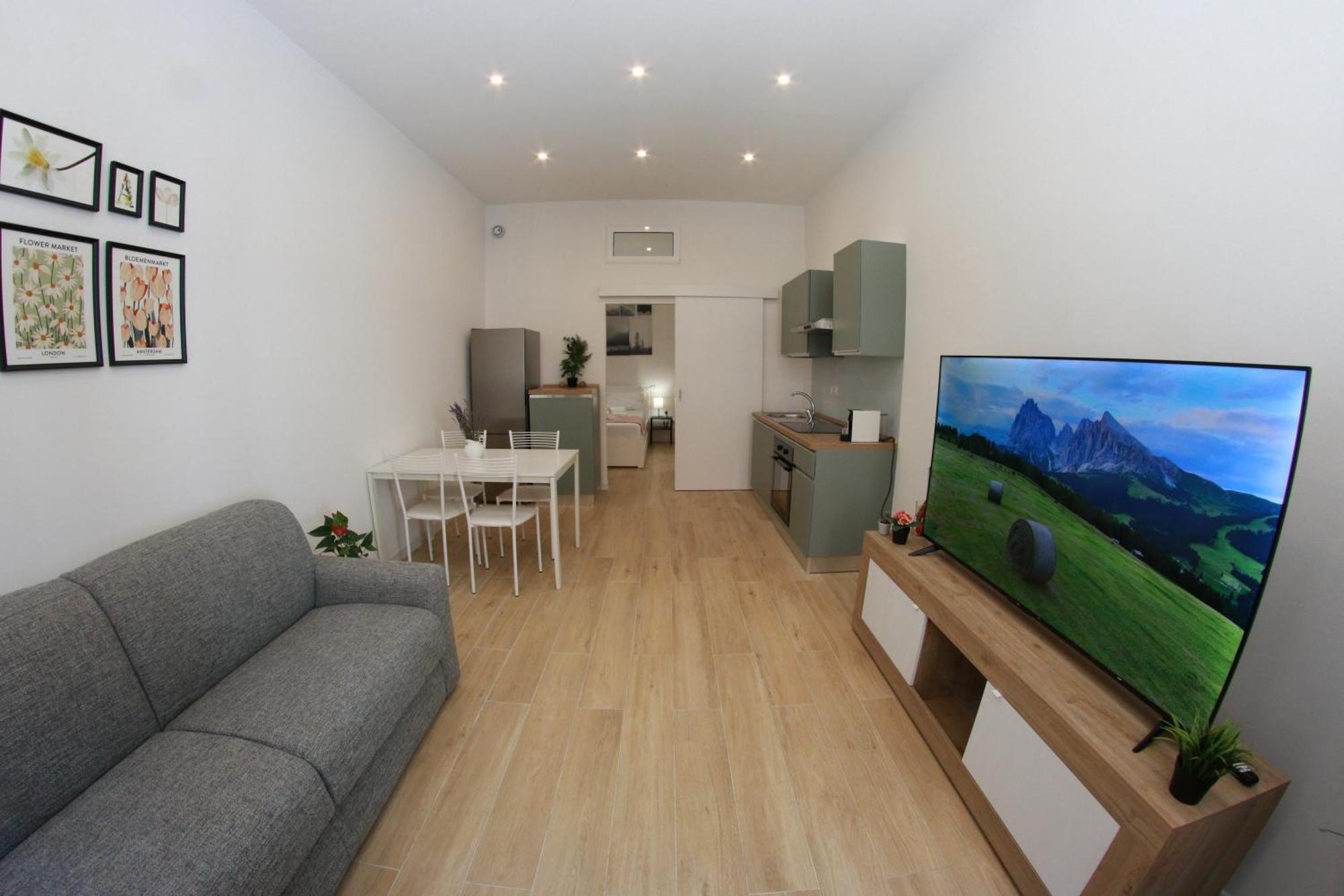 U Zone Apartment โบโลญญา ภายนอก รูปภาพ